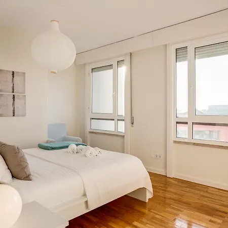 Amazing Tailor Made Penthouse By The #1 * Oeiras