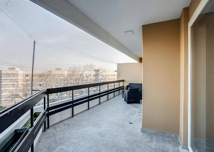 Amazing Tailor Made Penthouse By The #1 * Oeiras